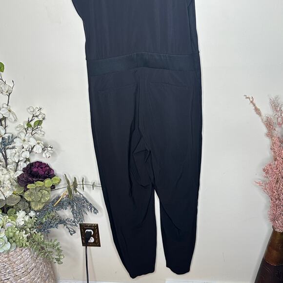 ATHLETA Brooklyn Ankle Jumpsuit Black Sz 6 {OO45} - Picture 5 of 7
